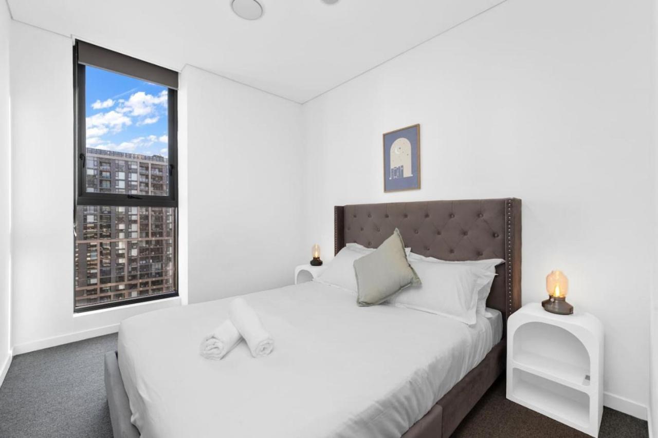 High Level Fabulous View 3beds In Wwp Sydney